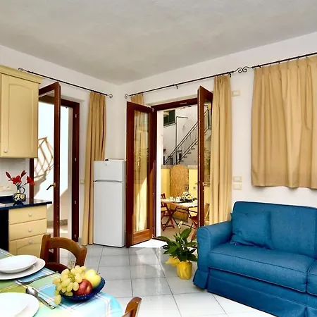 Maloon - 450m From The ايسكيا