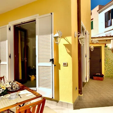 Maloon - 450m From The شقة